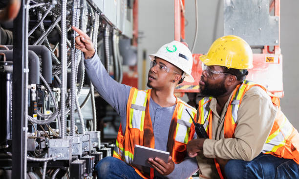  Stratmoor, CO Electrician Pros